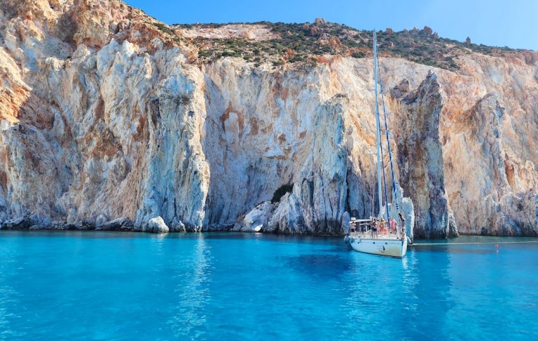 Photo Greek Island Hopping