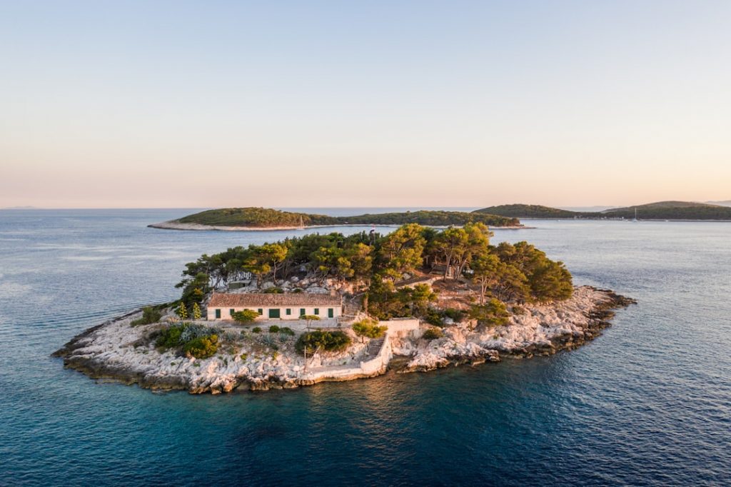Photo Croatia Island Hopping Guide